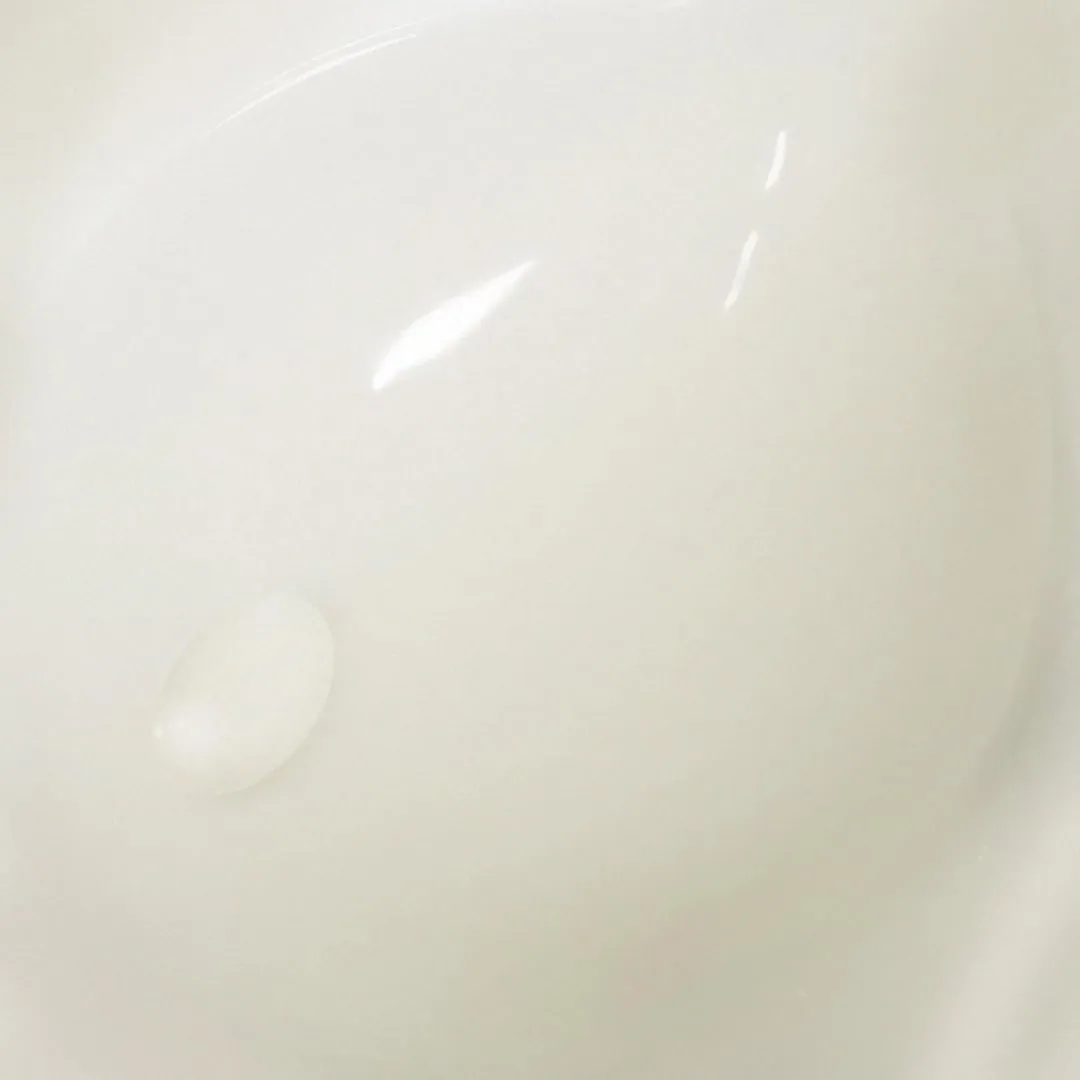 Makris-Detox-Serum-Texture